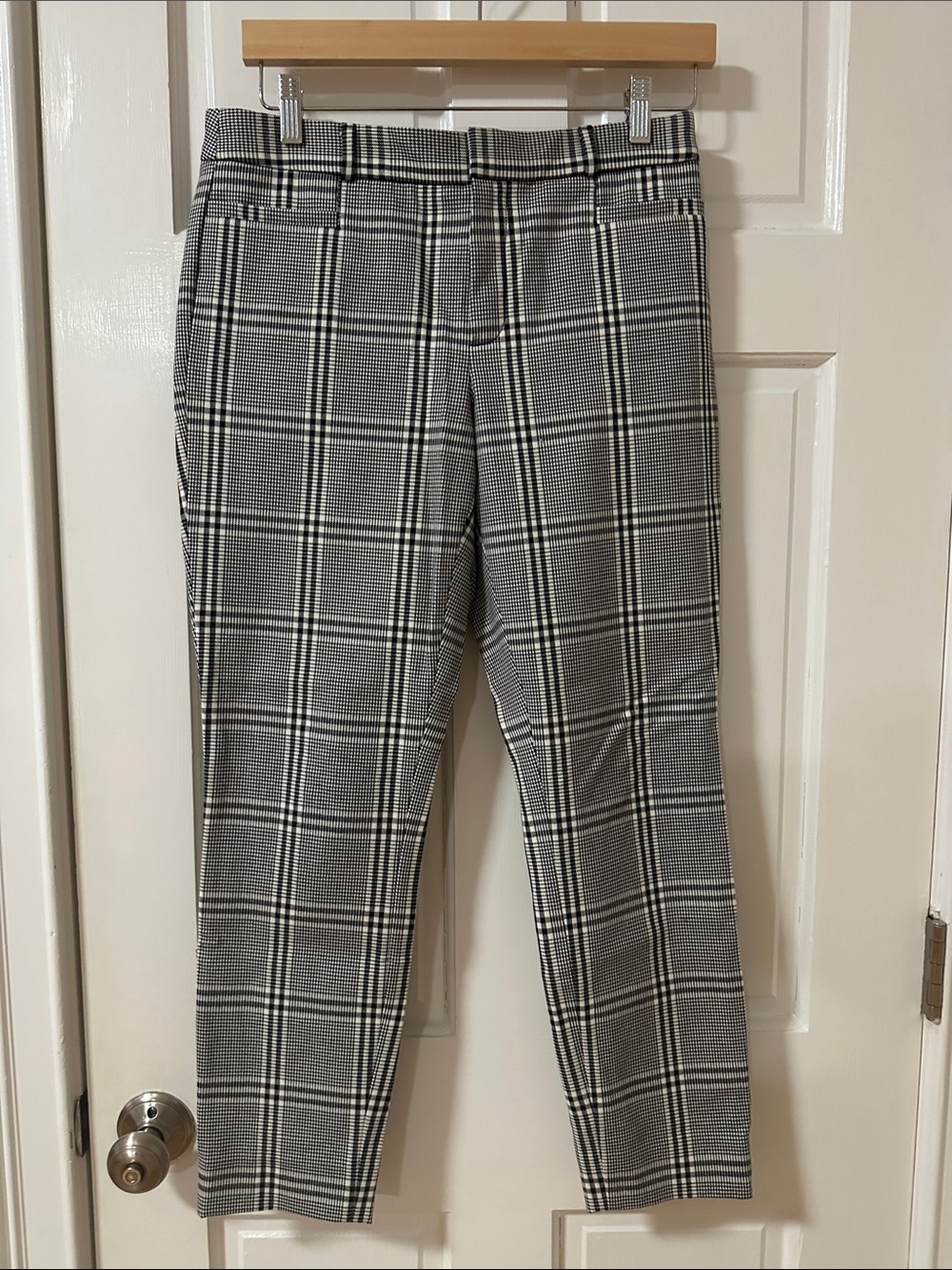 Banana Republic Black & White Plaid Cropped Pants